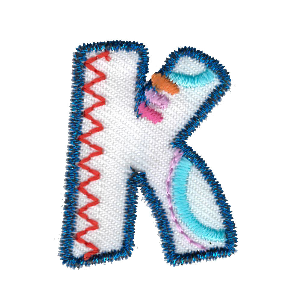 Broderat tygmärke bokstav K